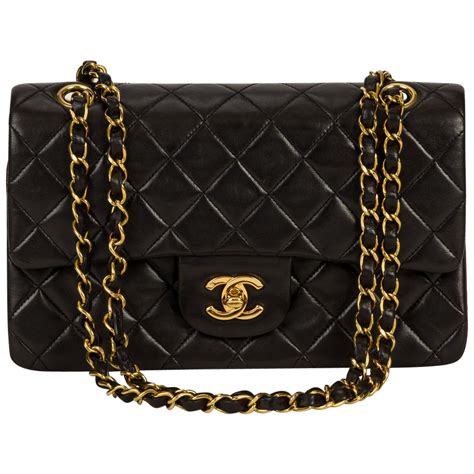 chanel flap designer bag - black